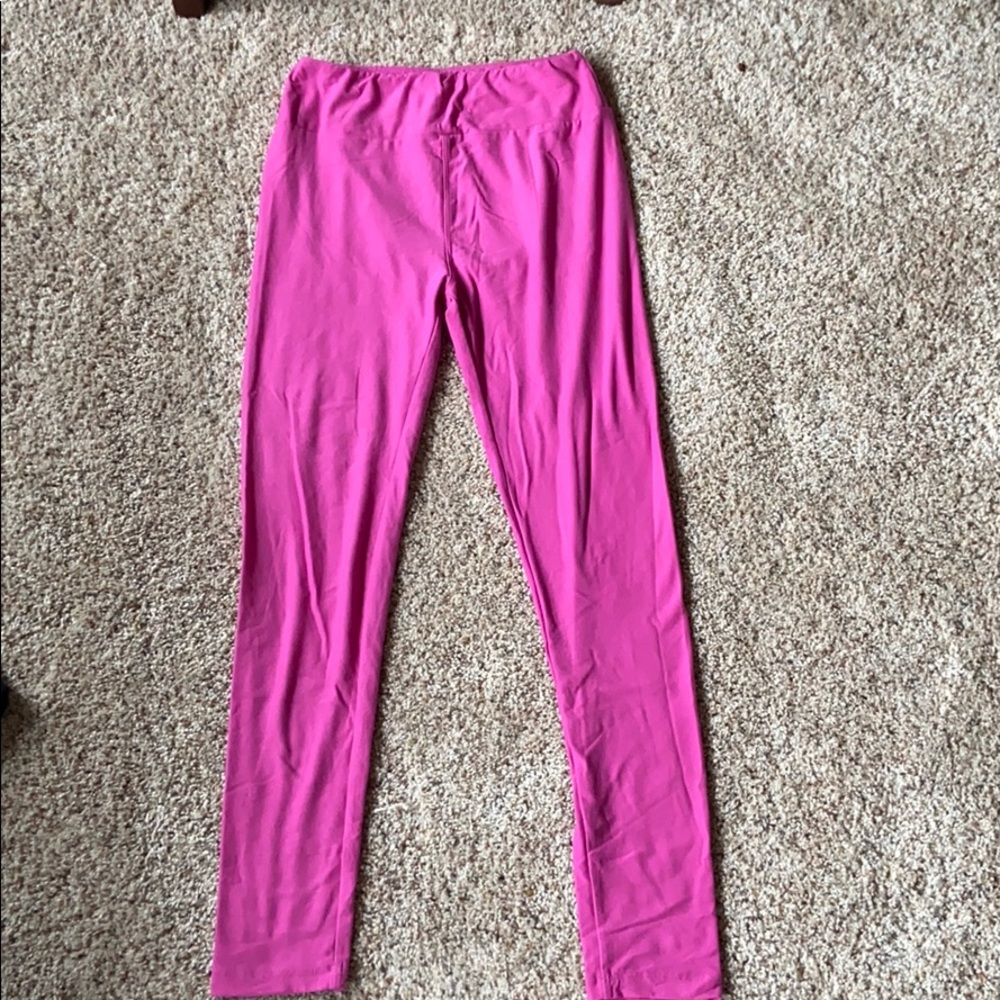 Pink soft leggings
